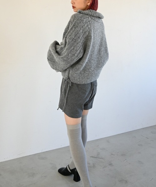 WILLFULLY（ウィルフリー）の「half zip cropped knit pullover（ニット/セーター・レディース・グレー/ライトホワイト/ブラック・FREE）」の8枚目の写真