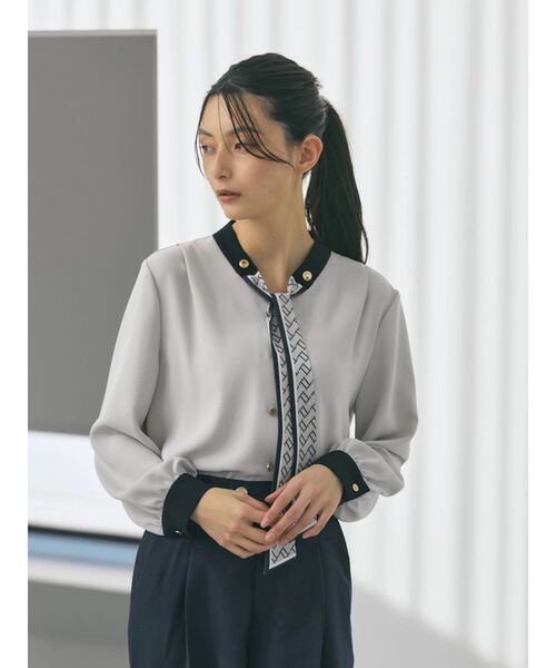 TONAL（トーナル）の「スカーフタイドッキングブラウス（シャツ/ブラウス・レディース・ライトブルー/ネイビー/ピンク/グレー/オフホワイト・MEDIUM）」の22枚目の写真