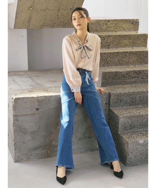 TONAL（トーナル）の「スカーフタイドッキングブラウス（シャツ/ブラウス・レディース・ライトブルー/ネイビー/ピンク/グレー/オフホワイト・MEDIUM）」の8枚目の写真