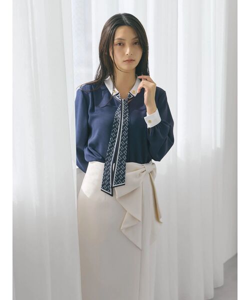 TONAL（トーナル）の「スカーフタイドッキングブラウス（シャツ/ブラウス・レディース・ライトブルー/ネイビー/ピンク/グレー/オフホワイト・MEDIUM）」の9枚目の写真