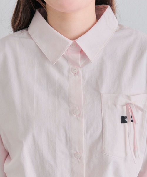 OLIVE des OLIVE（オリーブデオリーブ）の「タグ付きショートシャツ（シャツ/ブラウス・レディース・ブルー/オフホワイト/ピンク・FREE）」の4枚目の写真