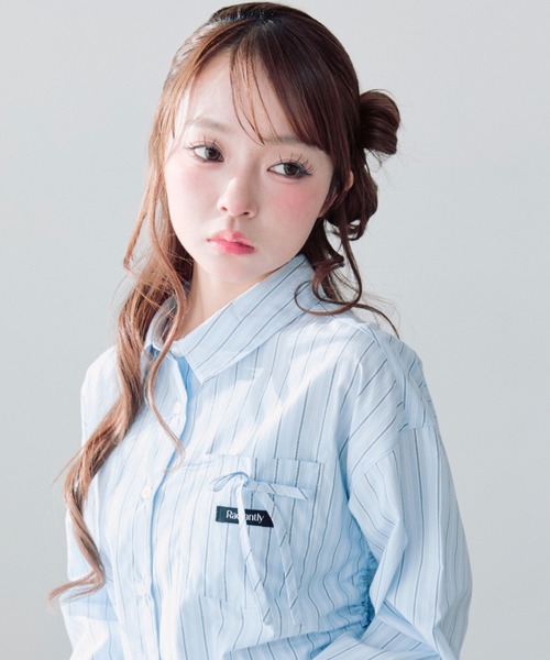 OLIVE des OLIVE（オリーブデオリーブ）の「タグ付きショートシャツ（シャツ/ブラウス・レディース・ブルー/オフホワイト/ピンク・FREE）」の14枚目の写真