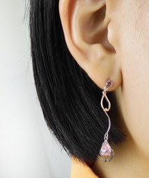 Zoule ゾーラ:”New me”シリーズ sakura petal 桜 さくら サクラ ピアス