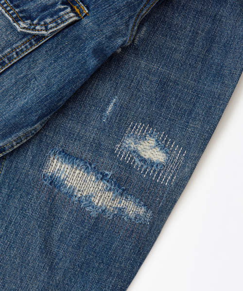 OUTSTANDING(アウトスタンディング)の「SELVEDGE DENIM 2ND JACKET_REPAIR BLUE(デニムジャケット・メンズ・その他・MEDIUM/SMALL/LARGE)」の9枚目の写真