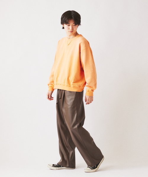 JOURNAL STANDARD relume(ジャーナルスタンダード レリューム)の「フェイクレザー ワイドストレート イージーパンツ(その他パンツ・メンズ・ブラック/ブラウン系その他・MEDIUM/LARGE)」の14枚目の写真