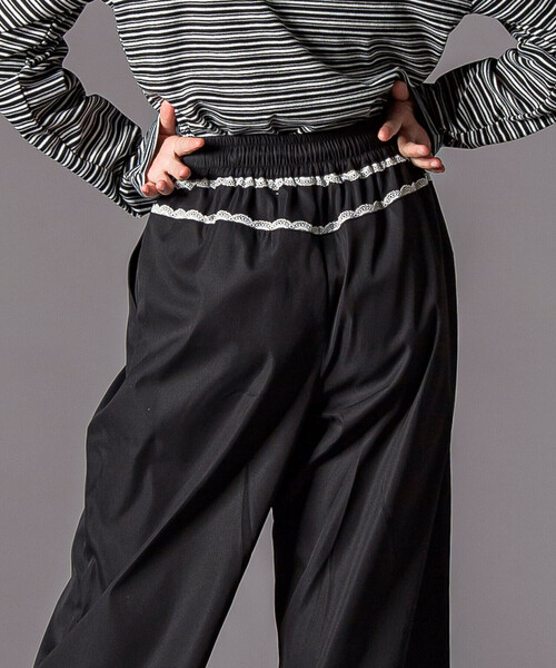 ZIDDY（ジディ）の「チラレースウエストワイドパンツ(130~160cm)（その他パンツ・キッズ・グレー/ブラック・140cm/FREE/150cm/130cm）」の10枚目の写真