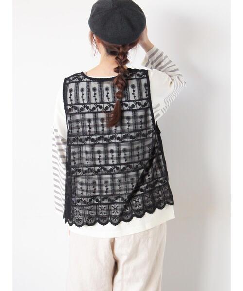 Samansa Mos2（サマンサ モスモス）の「裾スカラップレースベスト（シャツ/ブラウス・レディース・オフホワイト/ブラック・F）」の11枚目の写真