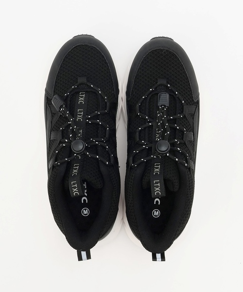 LOVETOXIC（ラブトキシック）の「【LTXC】軽量ドローコードスニーカー（スニーカー・キッズ・ブラック/ホワイト・L/S/M）」の11枚目の写真