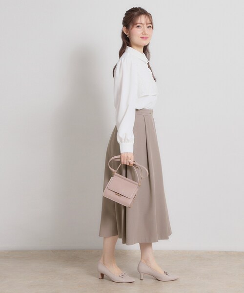 couture brooch（クチュールブローチ）の「【洗える・通勤】ビットベルト タックスカート（スカート・レディース・ブラウン系その他/ネイビー・36/40/38/42）」の4枚目の写真