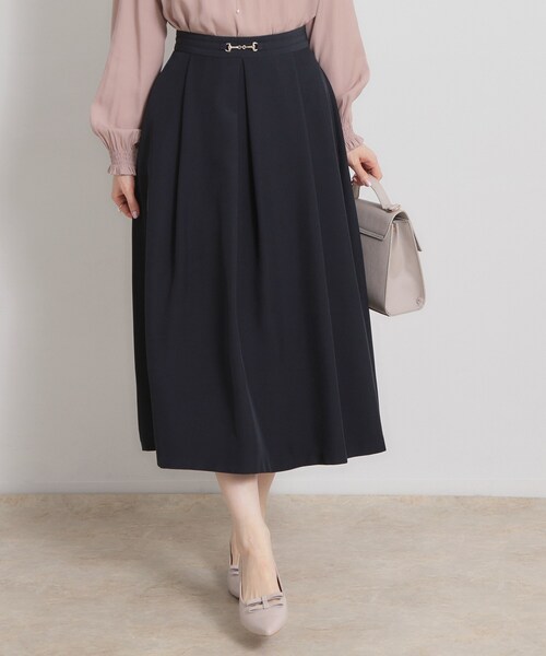 couture brooch（クチュールブローチ）の「【洗える・通勤】ビットベルト タックスカート（スカート・レディース・ブラウン系その他/ネイビー・36/40/38/42）」の13枚目の写真