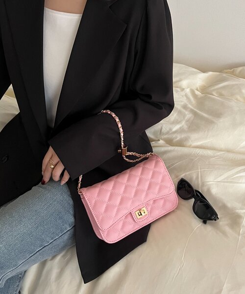 prose verse(プロズヴェール)の「ミニチェーンショルダーバッグ(トートバッグ・レディース・ブラック/ピンク/レッド/シルバー・FREE)」の2枚目の写真