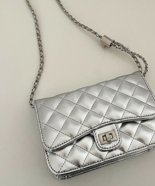 prose verse(プロズヴェール)の「ミニチェーンショルダーバッグ(トートバッグ・レディース・ブラック/ピンク/レッド/シルバー・FREE)」の14枚目の写真