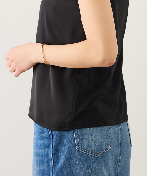 ROPE'（ロペ）の「サテンコンビジャージーキャミソール/イージーケア（キャミソール・レディース・オフホワイト/ブラック・FREE）」の14枚目の写真