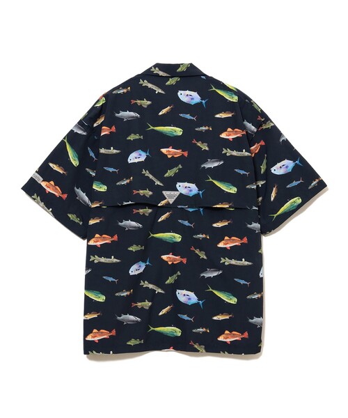 Columbia(コロンビア)の「【別注】Columbia / PFG 総柄シャツ(シャツ/ブラウス・メンズ・ベージュ/ネイビー・SMALL/MEDIUM/LARGE/X-LARGE)」の4枚目の写真