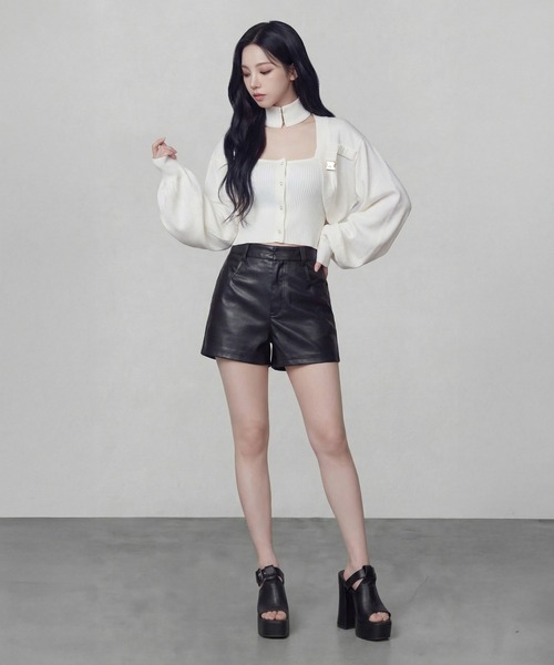 DURAS（デュラス）の「メタルバックルベルトカーディガン（カーディガン/ボレロ・レディース・ブラック/ホワイト・FREE）」の20枚目の写真