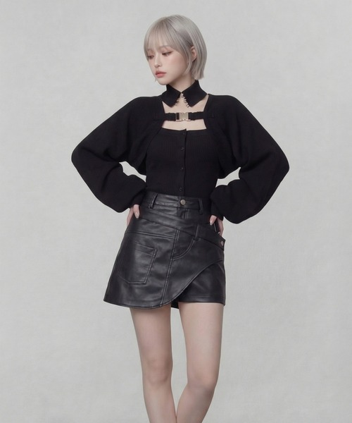 DURAS（デュラス）の「メタルバックルベルトカーディガン（カーディガン/ボレロ・レディース・ブラック/ホワイト・FREE）」の5枚目の写真