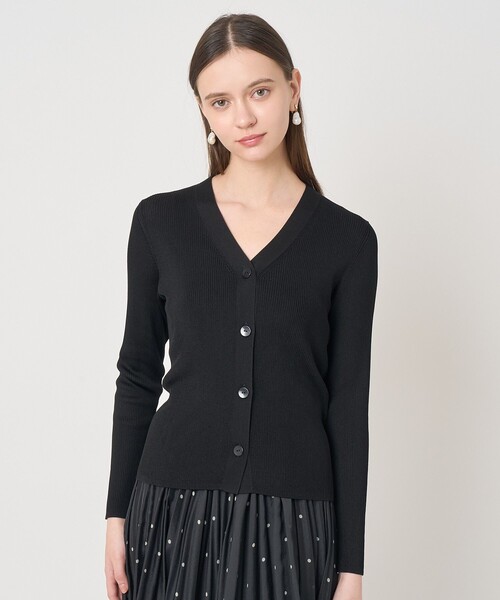 ANAYI（アナイ）の「アセテートポリエステルVカーディガン（カーディガン/ボレロ・レディース・ホワイト/ブルー/ブラック/ミント/ラベンダー/ベージュ・38/36）」の2枚目の写真