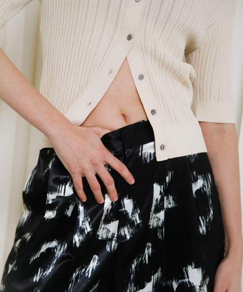 LAATO（ラート）の「black flower pants（その他パンツ・レディース・その他1・TALL/FREE）」の5枚目の写真