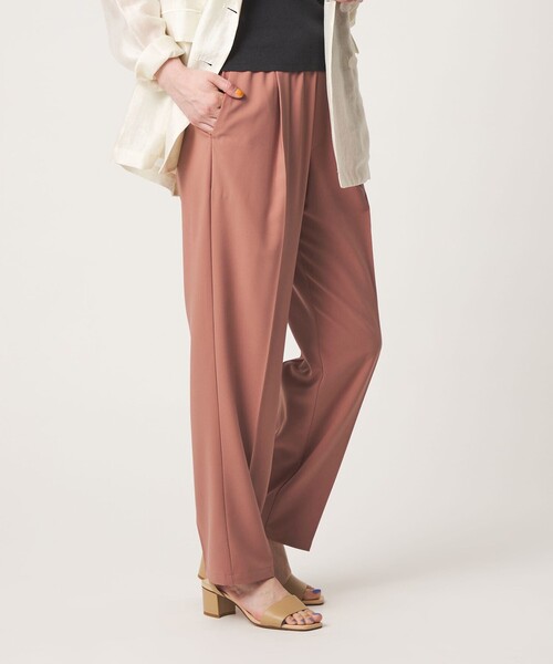 A DAY IN THE LIFE UNITED ARROWS(アデイインザライフユナイテッドアローズ)の「タックイージー テーパードパンツ ‐ウォッシャブル‐<A DAY IN THE LIFE>(その他パンツ・レディース・ブラック/ネイビー/モカ/オレンジ・M/S)」の8枚目の写真