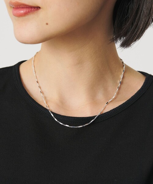 BEAUTY&YOUTH UNITED ARROWS（ビューティーアンドユースユナイテッドアローズ）の「ユニーク ボックスチェーン ネックレス（ネックレス・レディース・シルバー/ゴールド・FREE）」の2枚目の写真