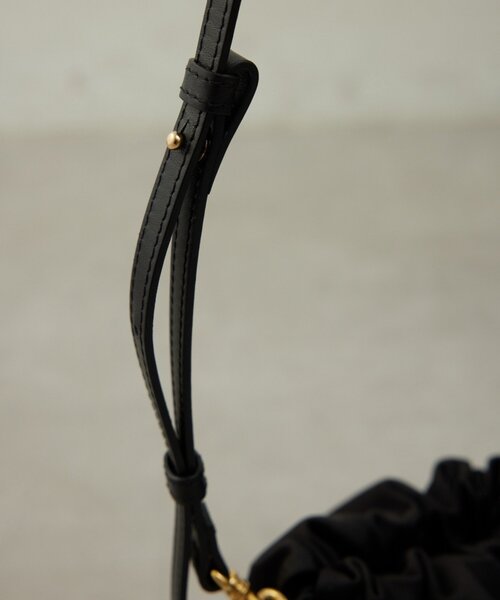 GALLARDAGALANTE（ガリャルダガランテ）の「【2.718】タッセルドローストリングバッグ（トートバッグ・レディース・ブラック系その他2・FREE）」の9枚目の写真