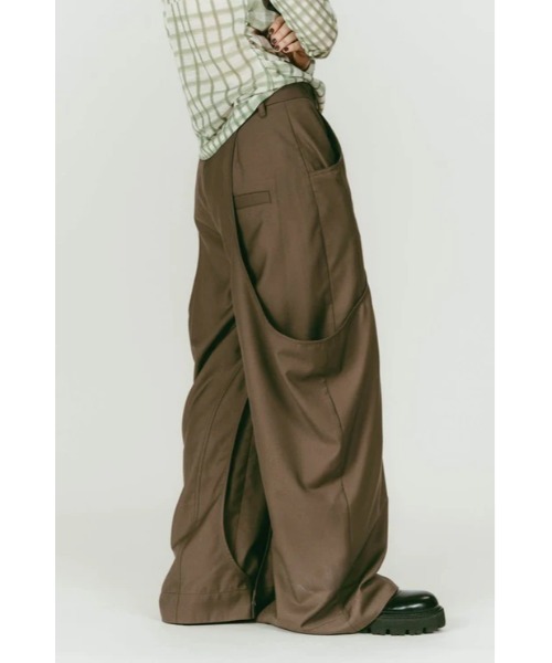 Knuth Marf（クヌースマーフ）の「Knuth Marf high-boot detailpants（その他パンツ・レディース・ブラウン/ブラック・MEDIUM/SMALL/X-SMALL）」の9枚目の写真