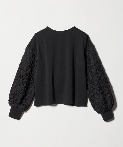 UNITED ARROWS(ユナイテッドアローズ)の「エンブロイダリーフラワー ショルダーコンビ カットソー(Tシャツ/カットソー・レディース・ホワイト/ブラック・FREE)」の17枚目の写真