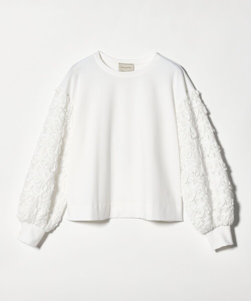 UNITED ARROWS(ユナイテッドアローズ)の「エンブロイダリーフラワー ショルダーコンビ カットソー(Tシャツ/カットソー・レディース・ホワイト/ブラック・FREE)」の12枚目の写真