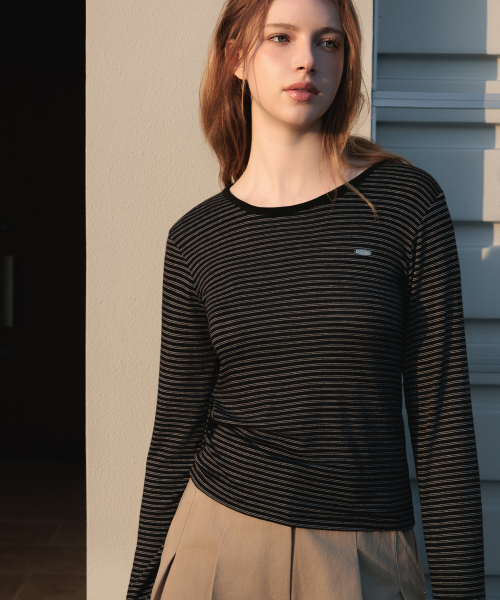 DEHEVE（デヘヴェ）の「Soft Stripe Long Sleeve [Black]（Tシャツ/カットソー・レディース・ブラック・FREE）」の4枚目の写真