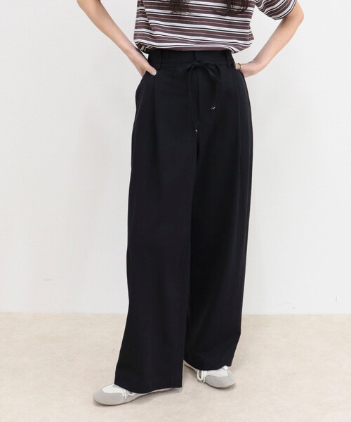 fredy emue（フレディエミュ）の「ハイゲージタックパンツ（その他パンツ・レディース・ベージュ/チャコールグレー/ブラック・38/36）」の8枚目の写真