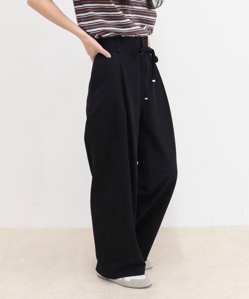 fredy emue（フレディエミュ）の「ハイゲージタックパンツ（その他パンツ・レディース・ベージュ/チャコールグレー/ブラック・38/36）」の9枚目の写真