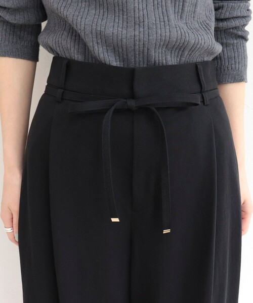 fredy emue（フレディエミュ）の「ハイゲージタックパンツ（その他パンツ・レディース・ベージュ/チャコールグレー/ブラック・38/36）」の19枚目の写真