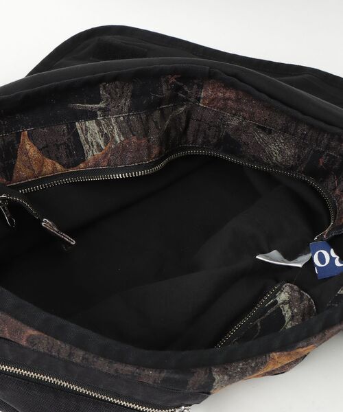 BOTT（ボット）の「BOTT / ボット：Canvas Shoulder Bag：BOTT-26SS-77[WAX]（ショルダーバッグ・メンズ・ブラック・FREE）」の3枚目の写真