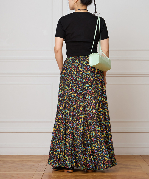 IENA LA BOUCLE（イエナラブークル）の「IENA LA BOUCLE Flower プリントスカート（スカート・レディース・ブラック系その他・36/38）」の11枚目の写真