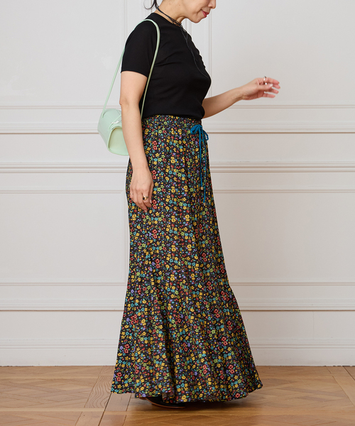 IENA LA BOUCLE（イエナラブークル）の「IENA LA BOUCLE Flower プリントスカート（スカート・レディース・ブラック系その他・36/38）」の12枚目の写真