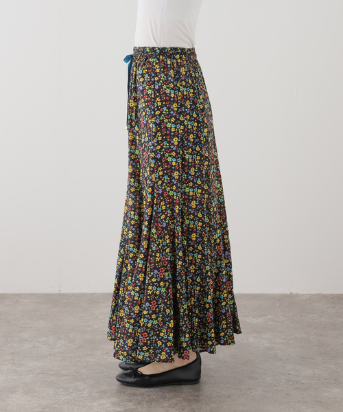 IENA LA BOUCLE（イエナラブークル）の「IENA LA BOUCLE Flower プリントスカート（スカート・レディース・ブラック系その他・36/38）」の14枚目の写真