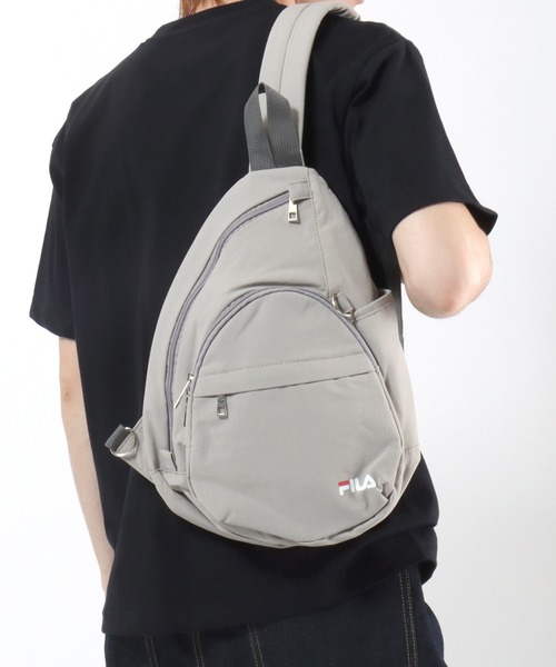 FILA(フィラ)の「FILA(フィラ)撥水ボディバッグバッグ/ワンショルダー/多ポケット(ボディバッグ/ウエストポーチ・メンズ・グレー/ブラック・FREE)」の1枚目の写真