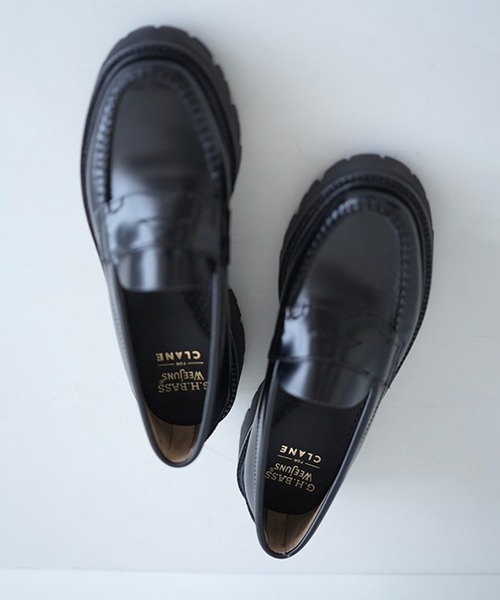 CLANE（クラネ）の「CLANE×G.H.BASS WEEJUNS COBRA VAMP（ローファー