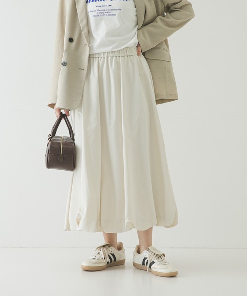 URBAN RESEARCH(アーバンリサーチ)の「バルーンギャザースカート(スカート・レディース・オフホワイト/ブラック/ネイビー・FREE)」の8枚目の写真