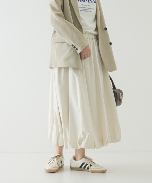 URBAN RESEARCH(アーバンリサーチ)の「バルーンギャザースカート(スカート・レディース・オフホワイト/ブラック/ネイビー・FREE)」の10枚目の写真