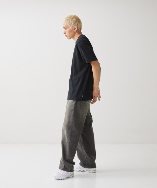 NIKE(ナイキ)の「ナイキ スポーツウェア プレミアム エッセンシャルズ メンズ Tシャツ / Nike Sportswear Premium Essentials Men's T-Shirt IH1122-010 Black(Tシャツ/カットソー・メンズ・ブラック・XL/L/2XL/M/S)」の5枚目の写真