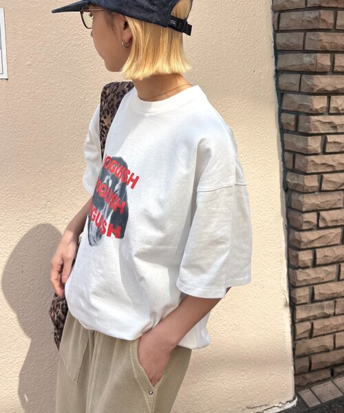 CIAOPANIC TYPY（チャオパニックティピー）の「【UNISEX】【プラスサイズあり】DOG＆CATアソートロゴプリントTee（Tシャツ/カットソー・レディース・ホワイト/ブルー/チャコールグレー/グレー・XX-LARGE/LARGE/MEDIUM）」の12枚目の写真
