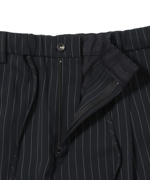COLUMN（コラム）の「COLUMN / サテン イージートラウザーズ＜THE COLUMN＞（スラックス・メンズ・ダークネイビー/ネイビー・LARGE/MEDIUM）」の5枚目の写真