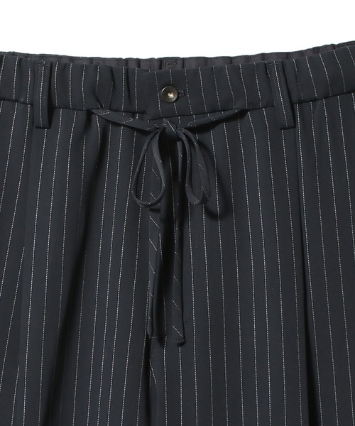 COLUMN（コラム）の「COLUMN / サテン イージートラウザーズ＜THE COLUMN＞（スラックス・メンズ・ダークネイビー/ネイビー・LARGE/MEDIUM）」の6枚目の写真