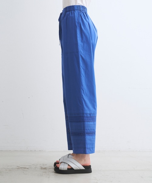 three dots(スリードッツ)の「ジェローム レースパンツ(その他パンツ・レディース・ベージュ/ブルー/チャコール・M/S)」の16枚目の写真