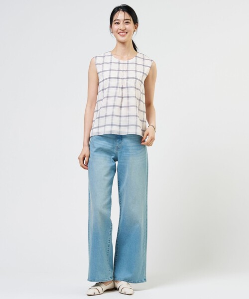 J.PRESS(ジェイプレス)の「【WEB限定】シアーチェック ノースリーブ カットソー(Tシャツ/カットソー・レディース・ホワイト系/ホワイト系3/ブラック系・MEDIUM/LARGE)」の4枚目の写真