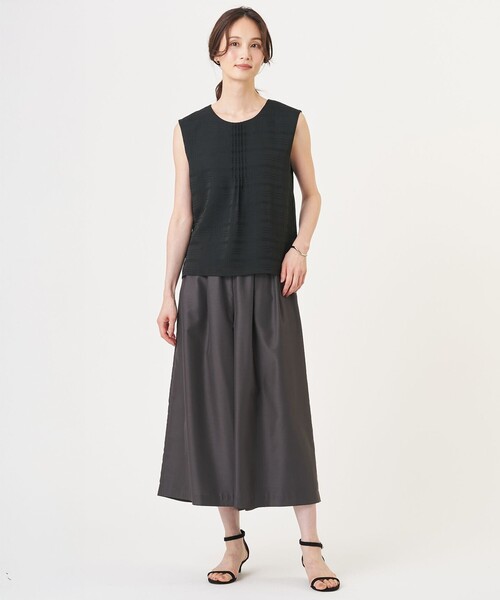 J.PRESS(ジェイプレス)の「【WEB限定】シアーチェック ノースリーブ カットソー(Tシャツ/カットソー・レディース・ホワイト系/ホワイト系3/ブラック系・MEDIUM/LARGE)」の8枚目の写真