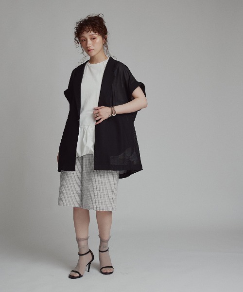W:Huku(フーク)の「チェック サッカー スラックス バミューダ ハーフパンツ / 短パン / Checkered Slacks Shorts(その他パンツ・レディース・グレー/ブルー/アイボリー・FREE)」の6枚目の写真
