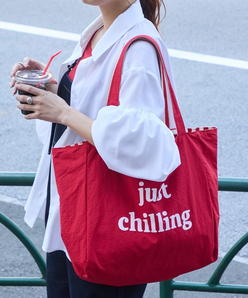 BONLECILL Marche（ボンルシールマルシェ）の「【BONLECILL Marche】リバーシブルロゴBIGトートバッグ（トートバッグ・レディース・ブルー/レッド/ネイビー/ブラック/ピンク/グリーン・FREE）」の6枚目の写真