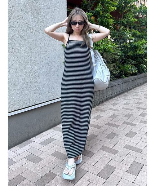 emmi(エミ)の「emmiロゴカップ付きパイルワンピース(ワンピース・レディース・バーガンディー/ライトグレー/ブラック・1/0)」の20枚目の写真